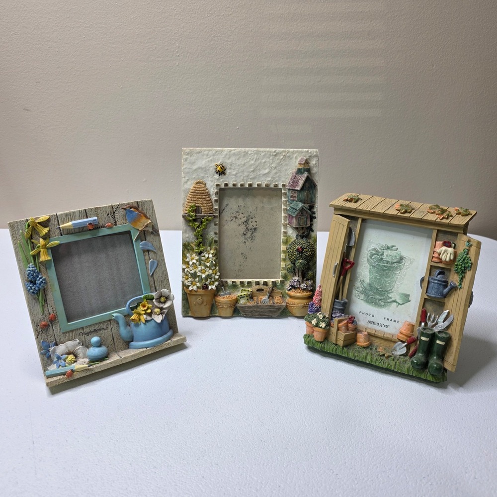Hallmark Marjolein Bastin Photo Frame + 2 Unbranded Garden Theme Nature 3D Resin